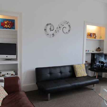 The Beatnik, Victorian Townhouse Apartment With Parking Plymouth Extérieur photo